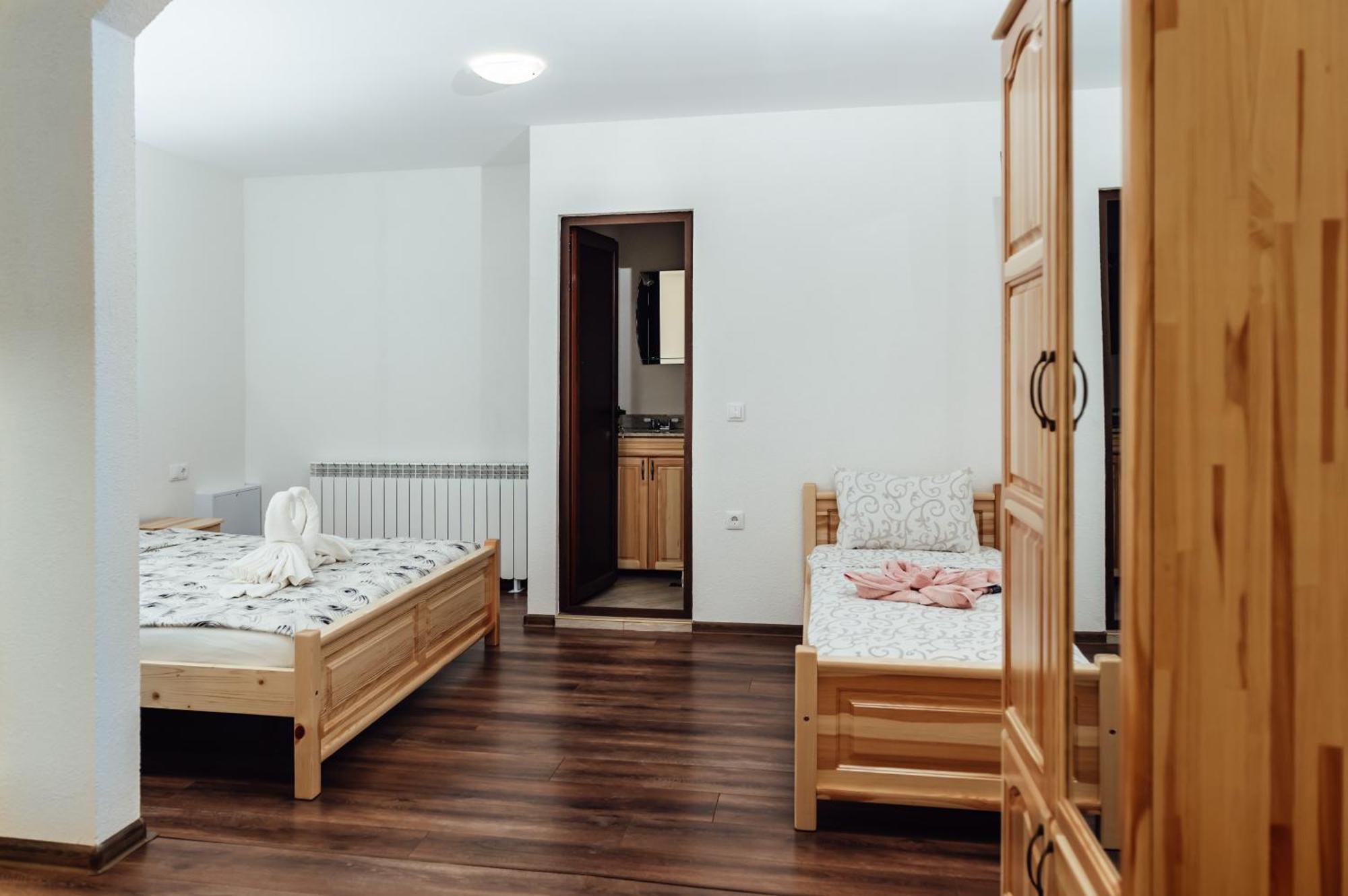 Guesthouse Juli ساباريفا بانيا المظهر الخارجي الصورة