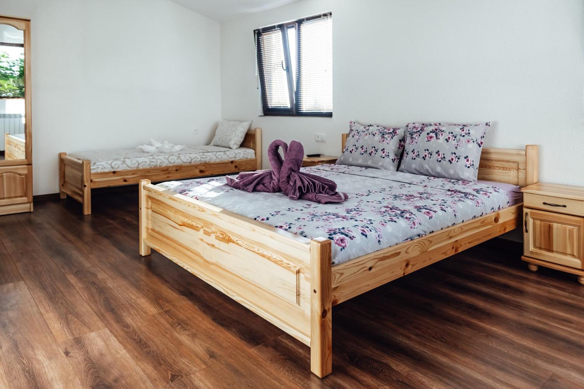 Guesthouse Juli ساباريفا بانيا المظهر الخارجي الصورة